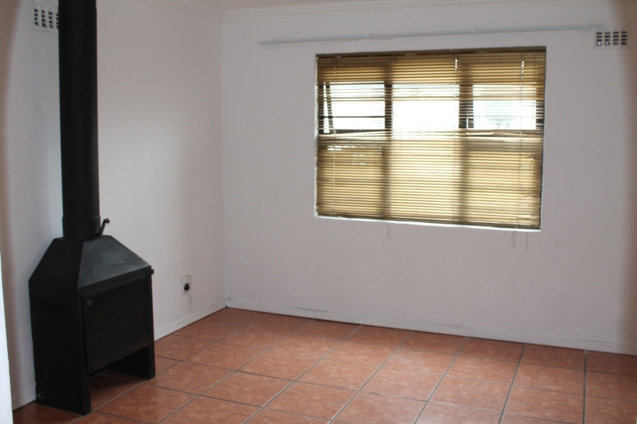 To Let 3 Bedroom Property for Rent in Highbury Western Cape